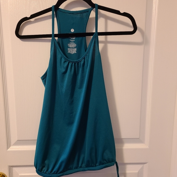 ❌️NOT FOR SALE❌️5 for 25$ Old navy workout top - Picture 1 of 3